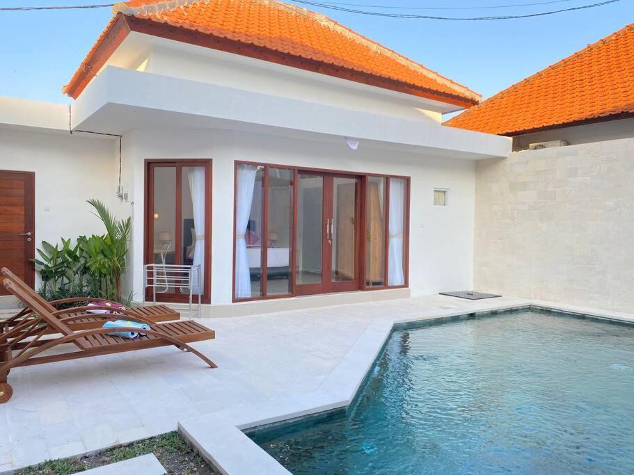 Villa Akmali Umalas 2Br With Private Pool & Jacuzzi Canggu  Exterior photo
